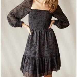 Wilfred Aritzia Tempest Sheer Boho Sleeve Smocked Mini Dress Gray & Black Sz M